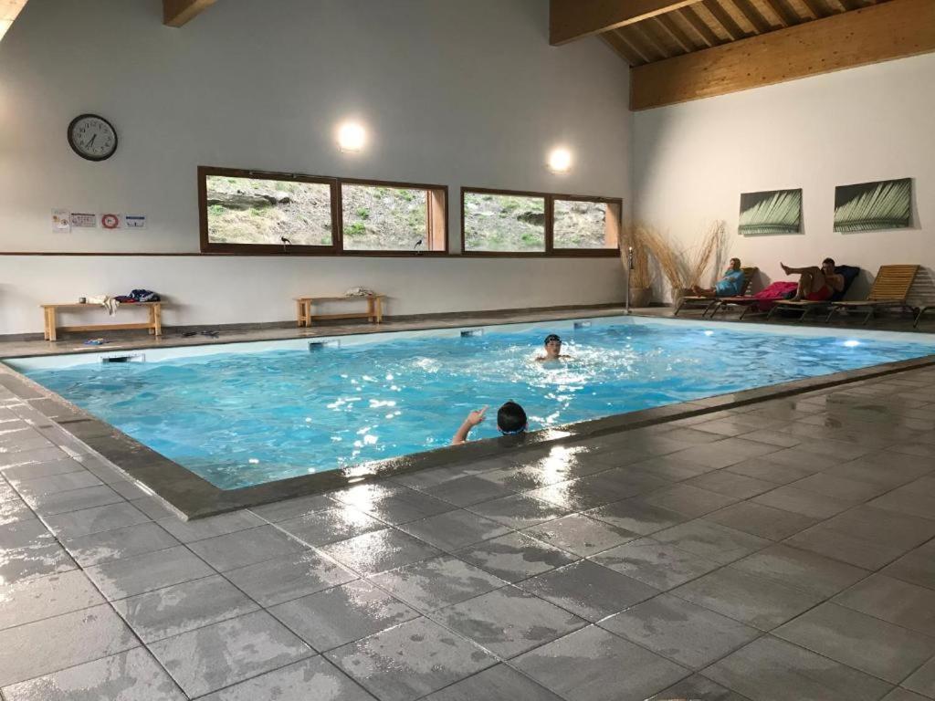 Appartement Orelle Val-Thorens Avec Spa Екстериор снимка